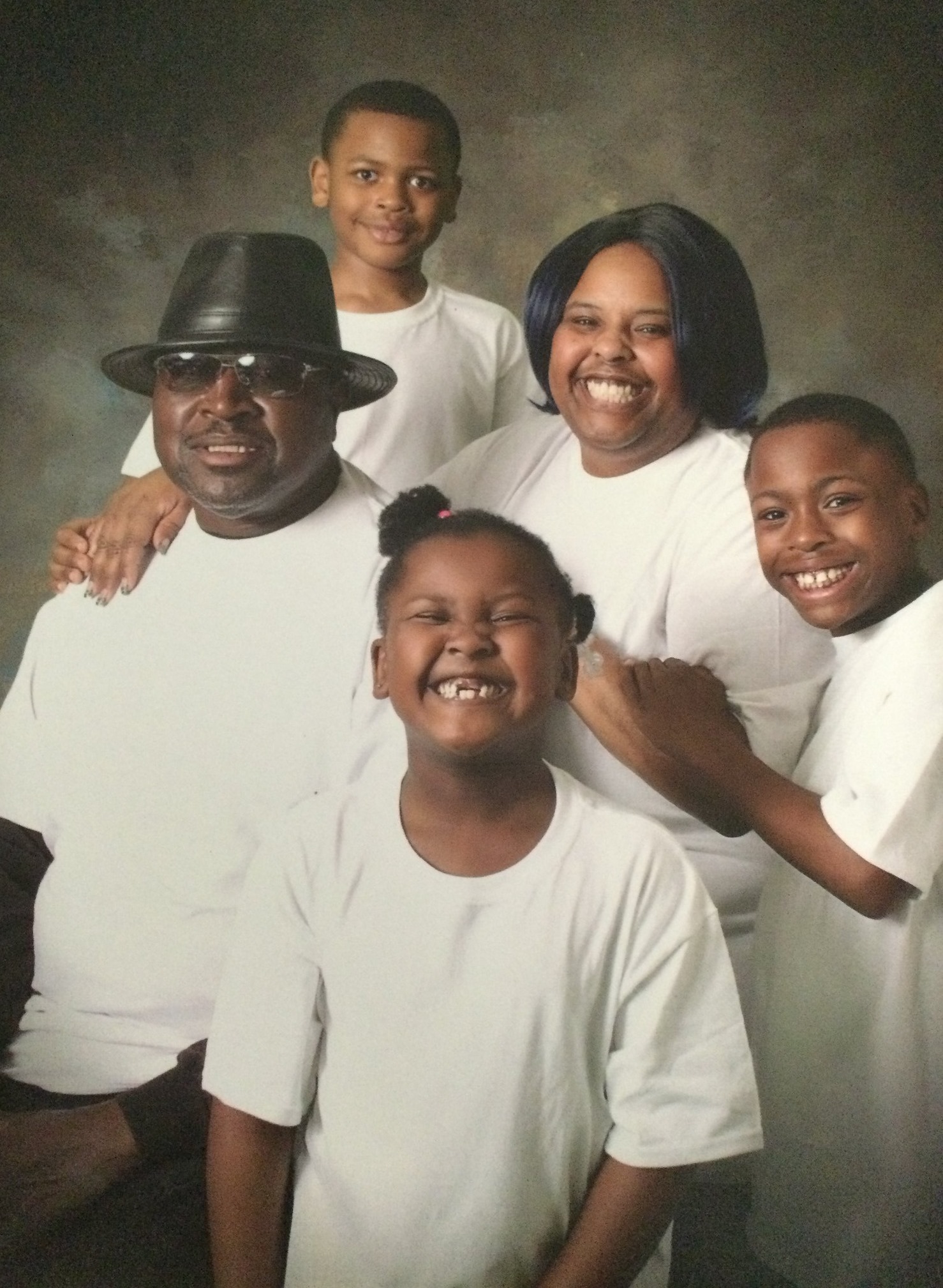 Fruzen Family